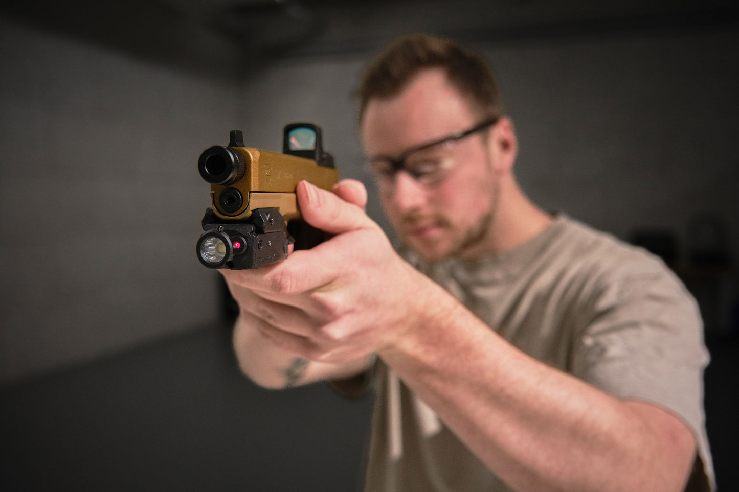 GLOCK 19X MOS CO2 Pistoles Replika - Coyote